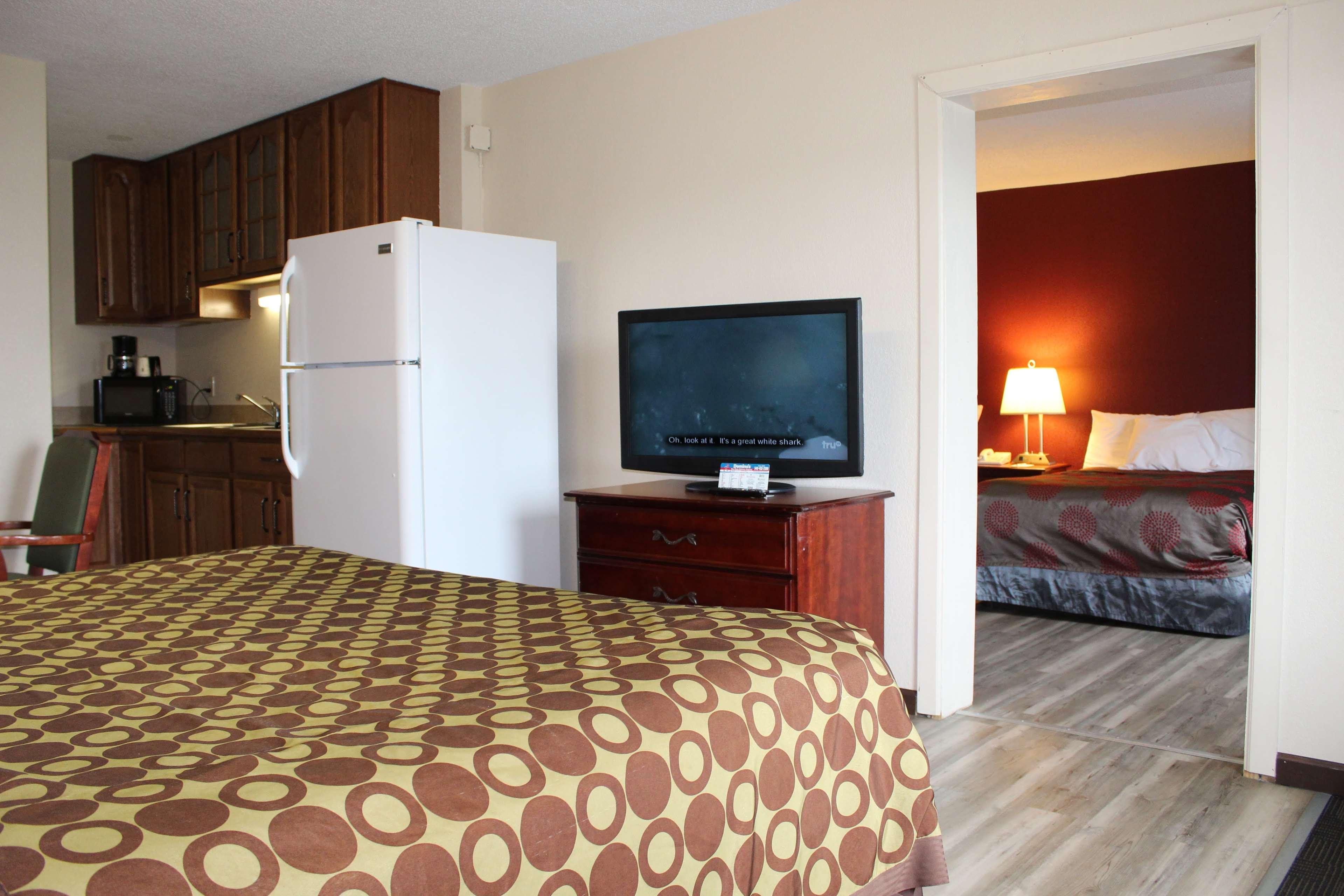Motel Ramada By Wyndham Harrisonburg Exterior foto
