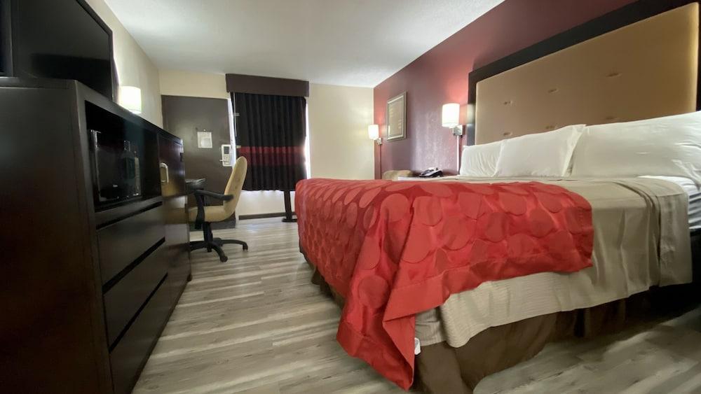 Motel Ramada By Wyndham Harrisonburg Exterior foto