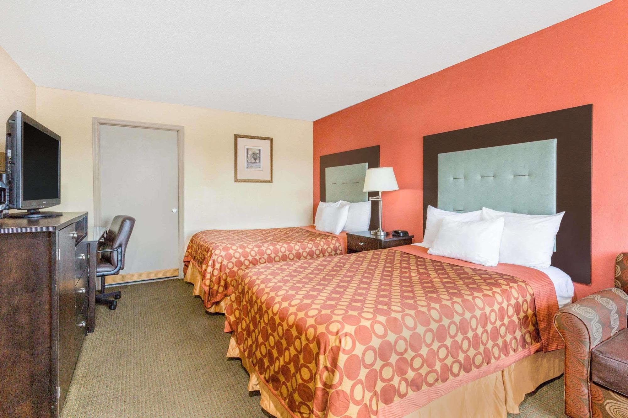 Motel Ramada By Wyndham Harrisonburg Exterior foto
